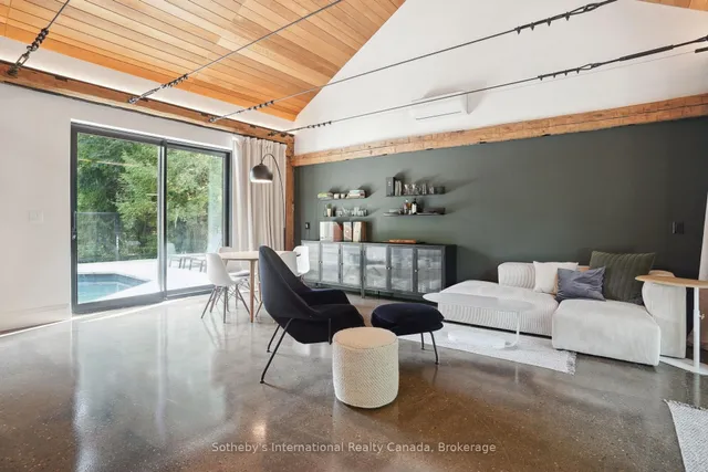 Additional image 45 of 3 Forest Ave