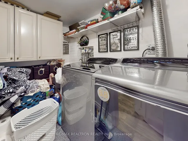 Additional image 47 of 81 Isaac Devins Blvd