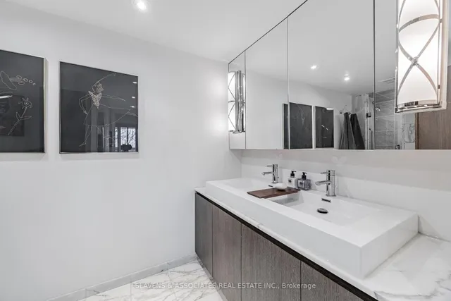 Additional image 22 of 360 Bloor St Unit 106