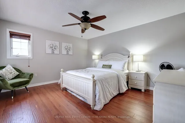 Additional image 21 of 61 Sky Harbour Dr