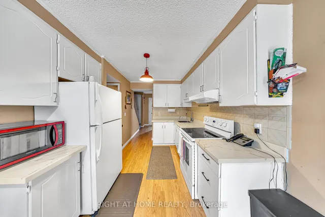 Additional image 11 of 7030 Copenhagen Rd Unit 51