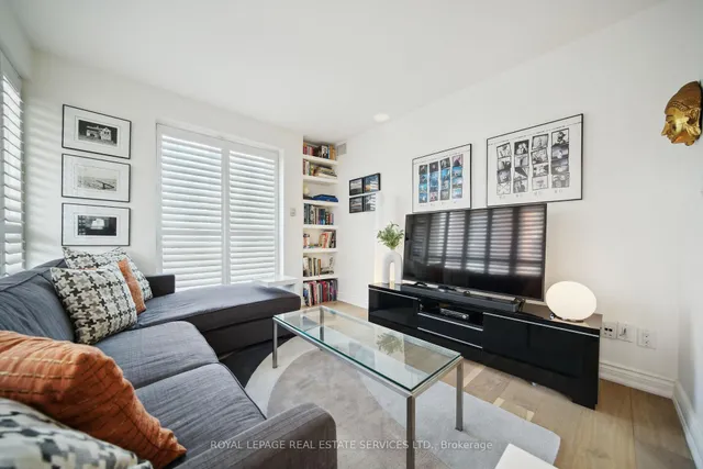 Additional image 41 of 480 Queens Quay Unit 601