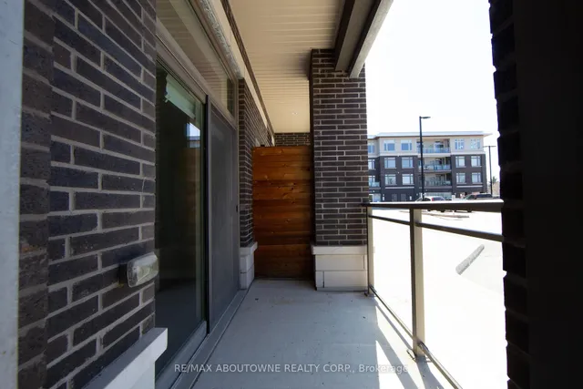 Additional image 23 of 457 Plains Rd Unit 109