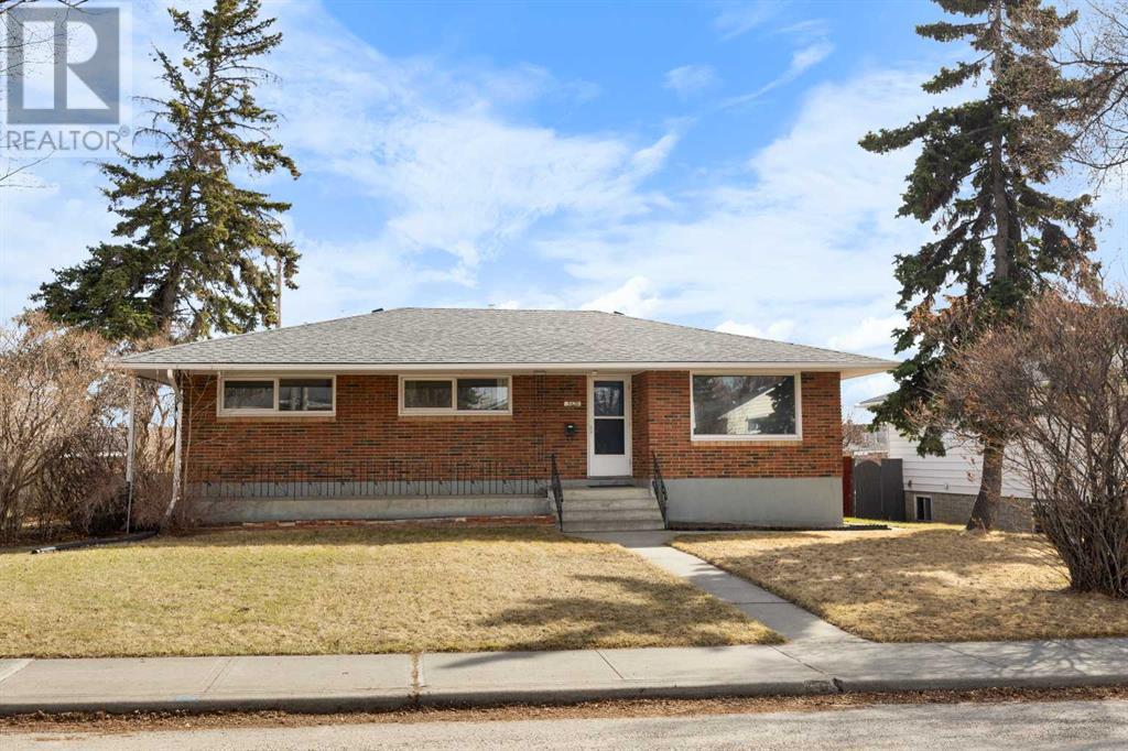 5620 Buckthorn Road NW|Calgary, Alberta T2K2Y5