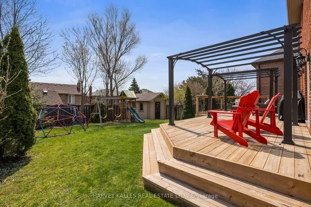 Additional image 35 of 1224 Highgate Pl