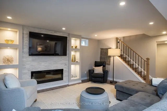 Additional image 6 of 476 Laundon Terr