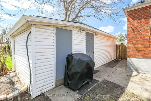 Additional image 43 of 62 Marchington Circ