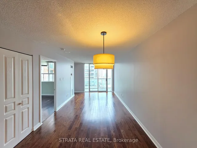 Additional image 15 of 313 Richmond St Unit 1155