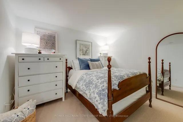 Additional image 14 of 59 East Liberty St Unit 401