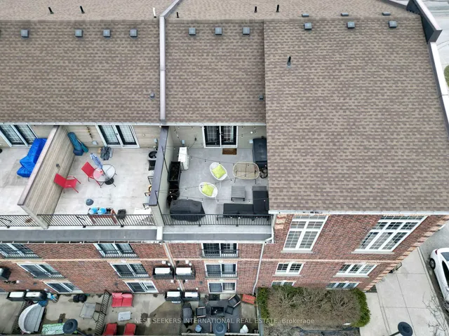 Additional image 25 of 555 King St Unit 303