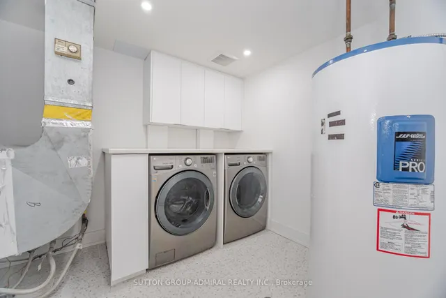 Additional image 15 of 900 Yonge St Unit 902