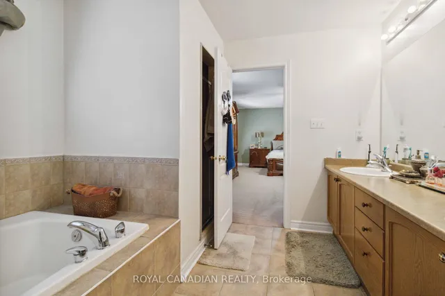 Additional image 24 of 24 Powell Dr