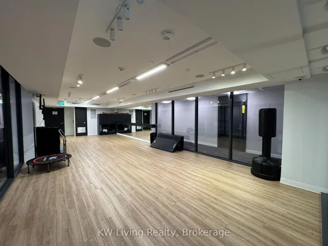 Additional image 19 of 158 Front St Unit 1213