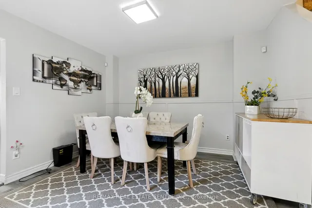 Additional image 29 of 2 Dailing Gate Unit 56