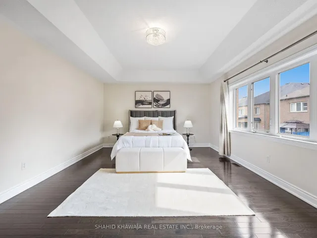 Additional image 22 of 27 Lampman Cres