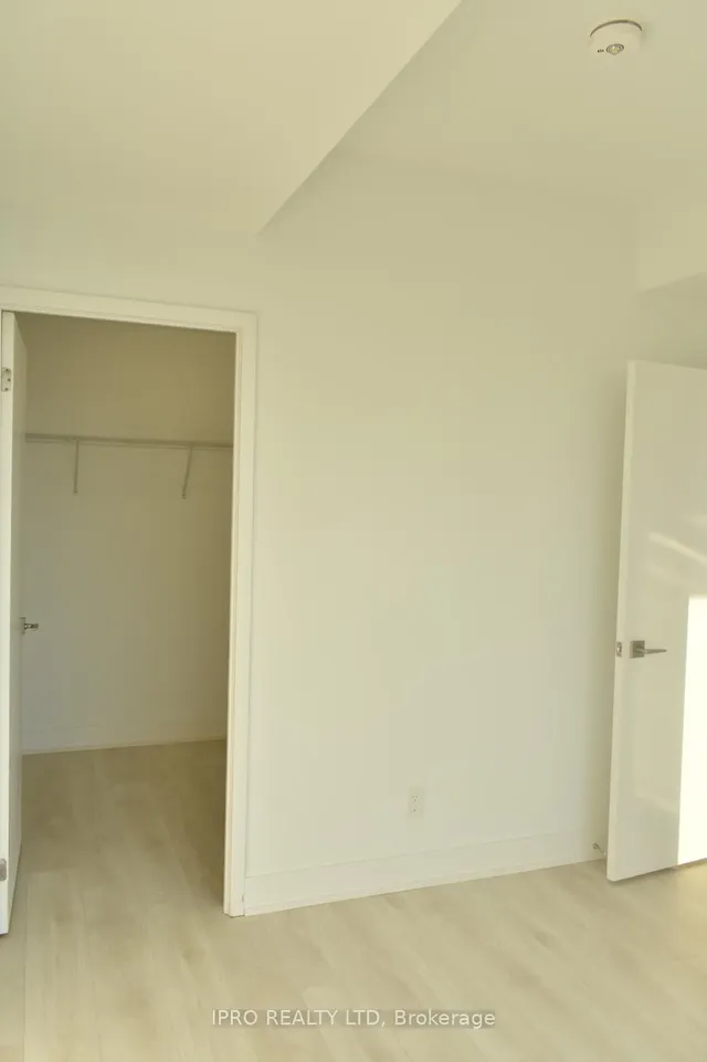 Additional image 11 of 297 Oak Walk Dr Unit 2306