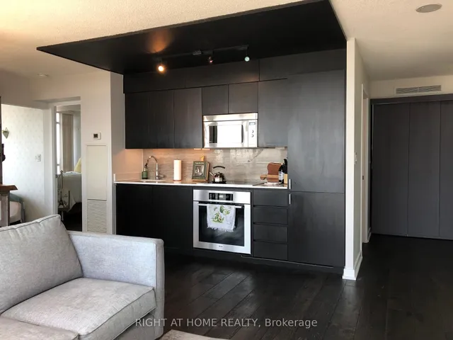 Additional image 15 of 15 Iceboat Terr Unit 2709