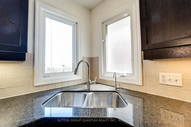 Additional image 22 of 928 Dunblane Crt