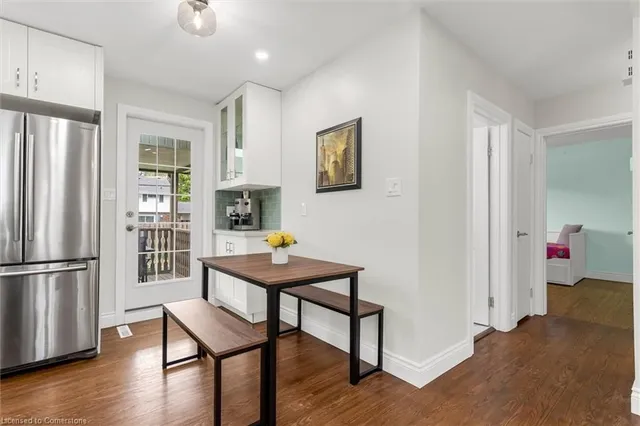 Additional image 8 of 14 Carousel Ave