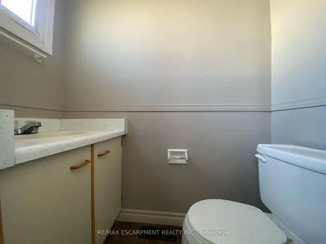 Additional image 14 of 1301 UPPER GAGE Ave Unit 33