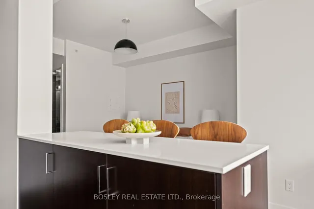 Additional image 4 of 36 Howard Park Ave Unit 205