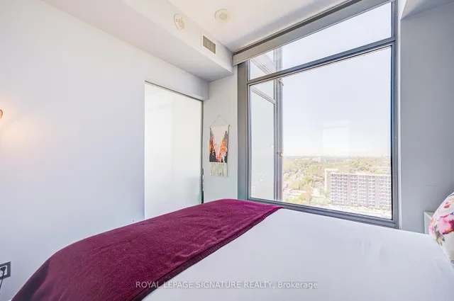 Additional image 27 of 105 The Queensway N/A Unit 2710