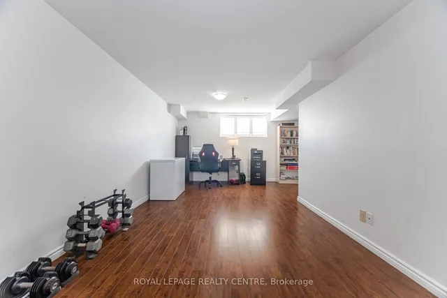 Additional image 38 of 4010 Medland Dr