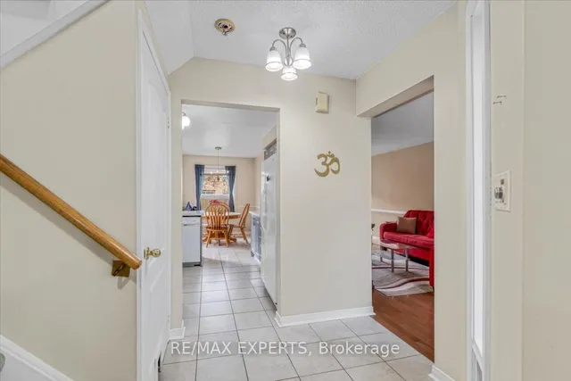 Additional image 31 of 28 Pantages Crt