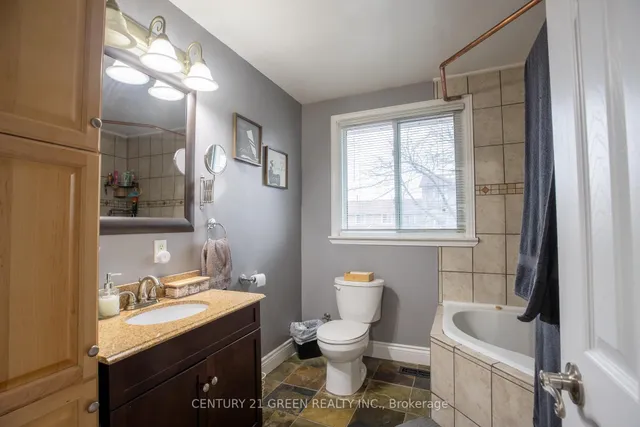 Additional image 15 of 26 Carisbrooke Crt Unit 26