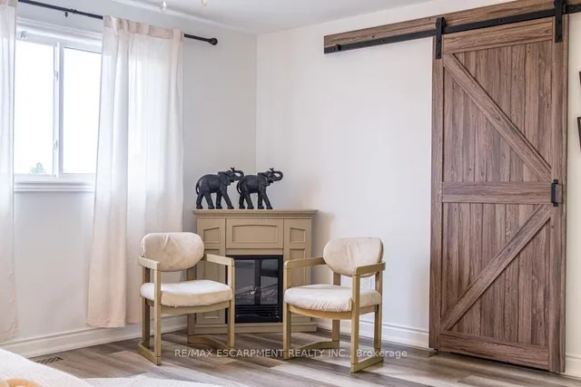 Additional image 28 of 135 ARROWHEAD Dr