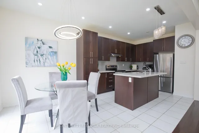 Additional image 37 of 633 Brisdale Dr