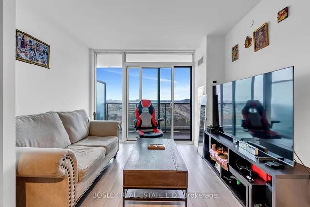 Additional image 8 of 160 Flemington Rd Unit 1409