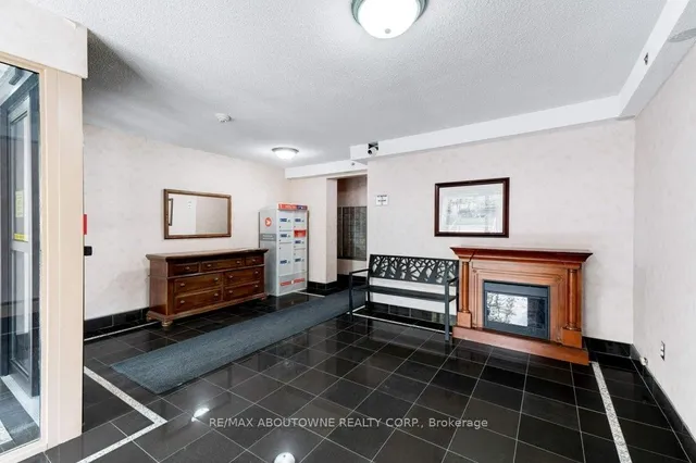 Additional image 29 of 81 Charlton Ave Unit 903