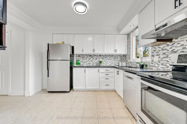 Additional image 13 of 337 Assiniboine Tr