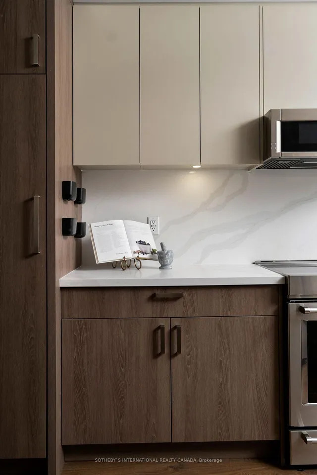 Additional image 15 of 141 Green Gardens Blvd