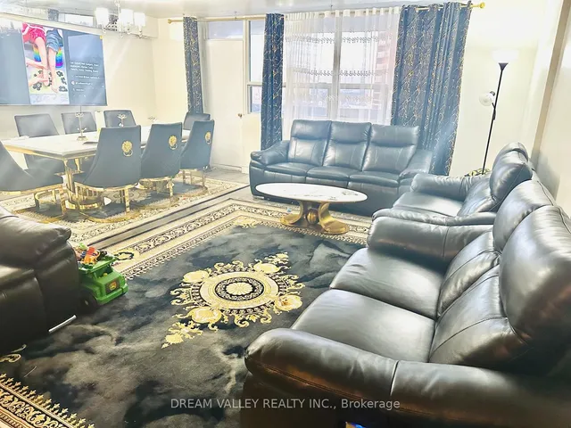 Additional image 7 of 3420 EGLINTON Ave Unit 505