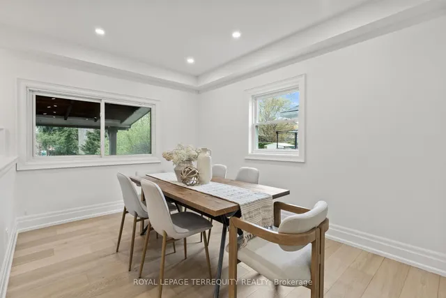 Additional image 11 of 944 Long Dr