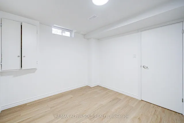 Additional image 44 of 158 Ingleton Blvd