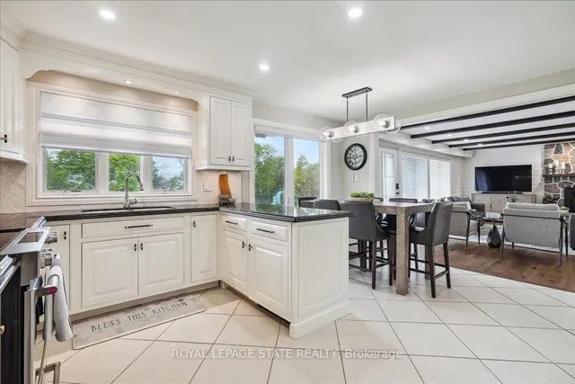 Additional image 19 of 10 Azalea Crt