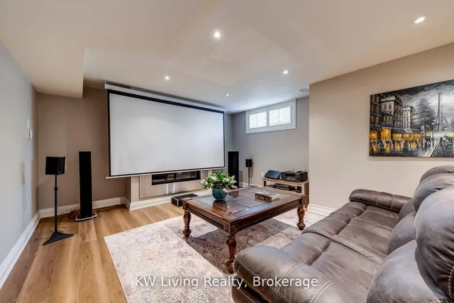 Additional image 38 of 70 Hartfield Rd