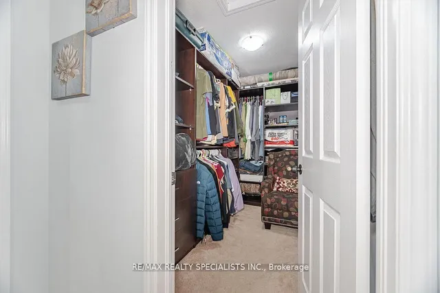 Additional image 26 of 52 Abercrombie Cres