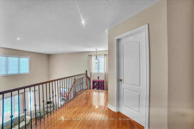 Additional image 50 of 18 Southcrest Crt