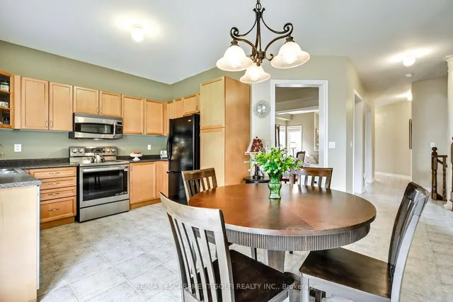 Additional image 14 of 43 Woodlawn Crt