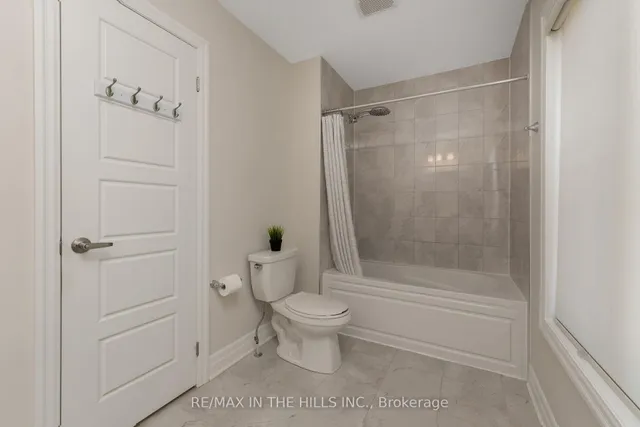 Additional image 29 of 521 Kennedy Circ