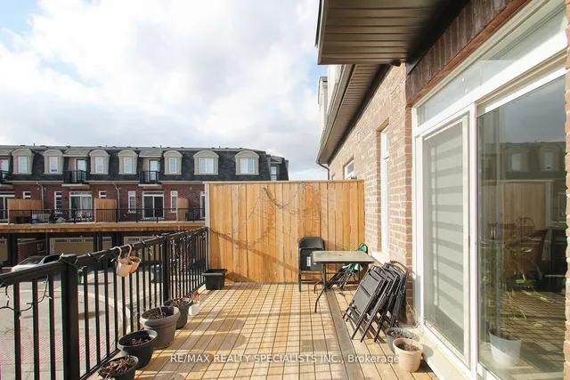 Additional image 18 of 17 Gilford St