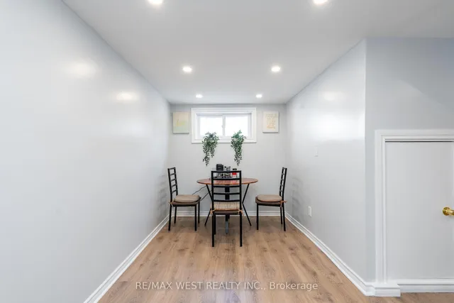 Additional image 32 of 12 Ashfield Dr