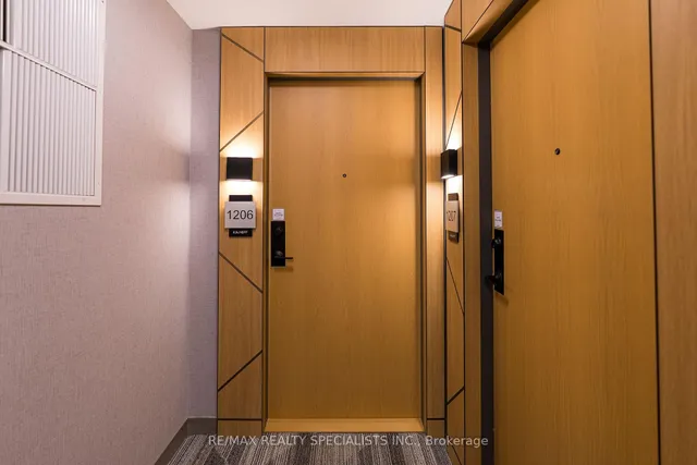 Additional image 8 of 202 Burnhamthorpe Rd Unit 1206W