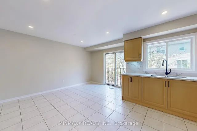 Additional image 14 of 1480 Britannia Rd Unit 91