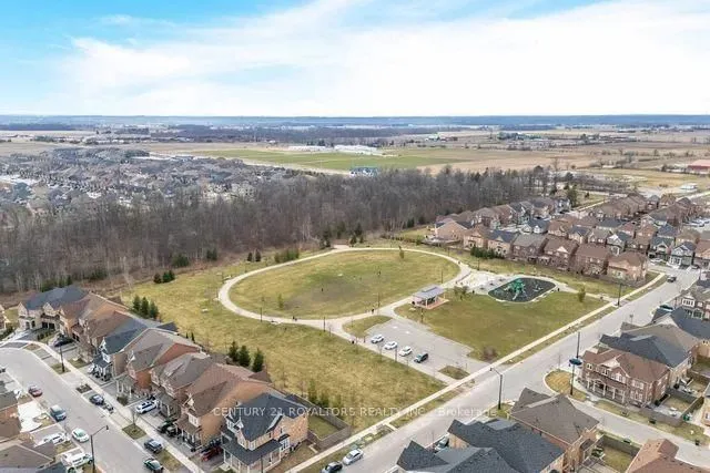 Additional image 50 of 77 Enford Cres