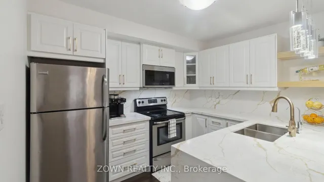 Additional image 17 of 8 Francesco St